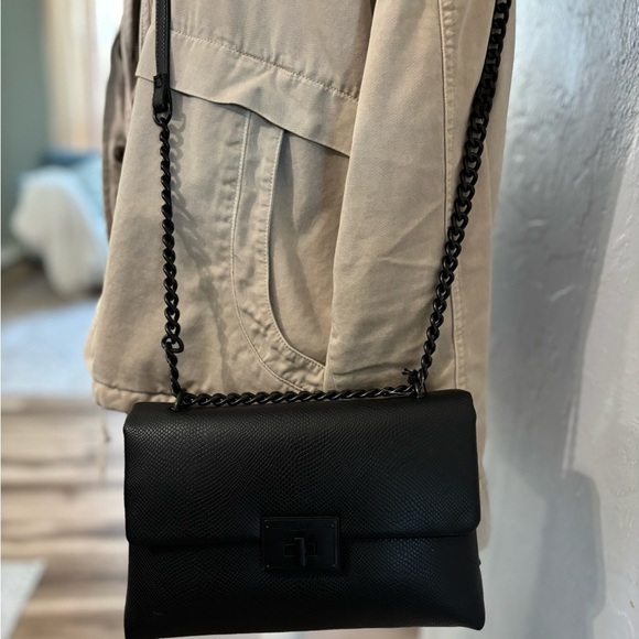 Nicole Miller New York Black embossed snakeskin print - Picture 3 of 11